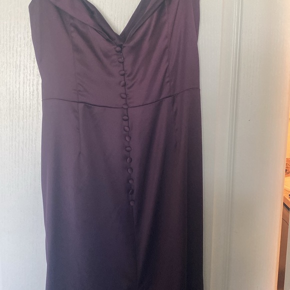 Plum, off the shoulders bridesmaids dress. Worn once with a mermaid fit. - Picture 3 of 4